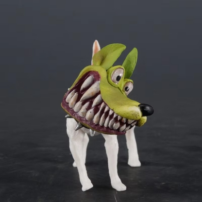 Add a classic Milo the Mask Dog Figurine to your collection, inspired by the iconic The Mask starring Jim Carrey. This detailed action figure statue is a perfect movie collectible for fans